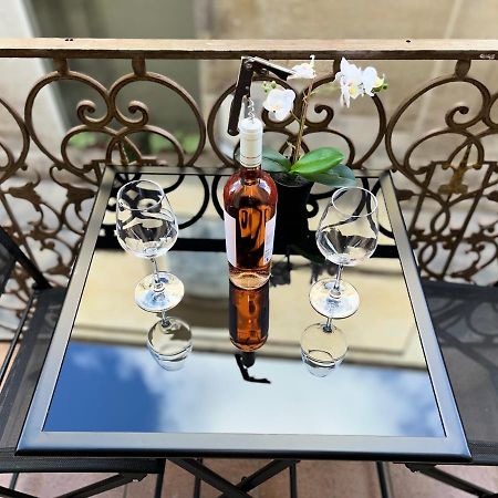Wineexperience- Wine&Jacuzzi Suite Лечче Экстерьер фото
