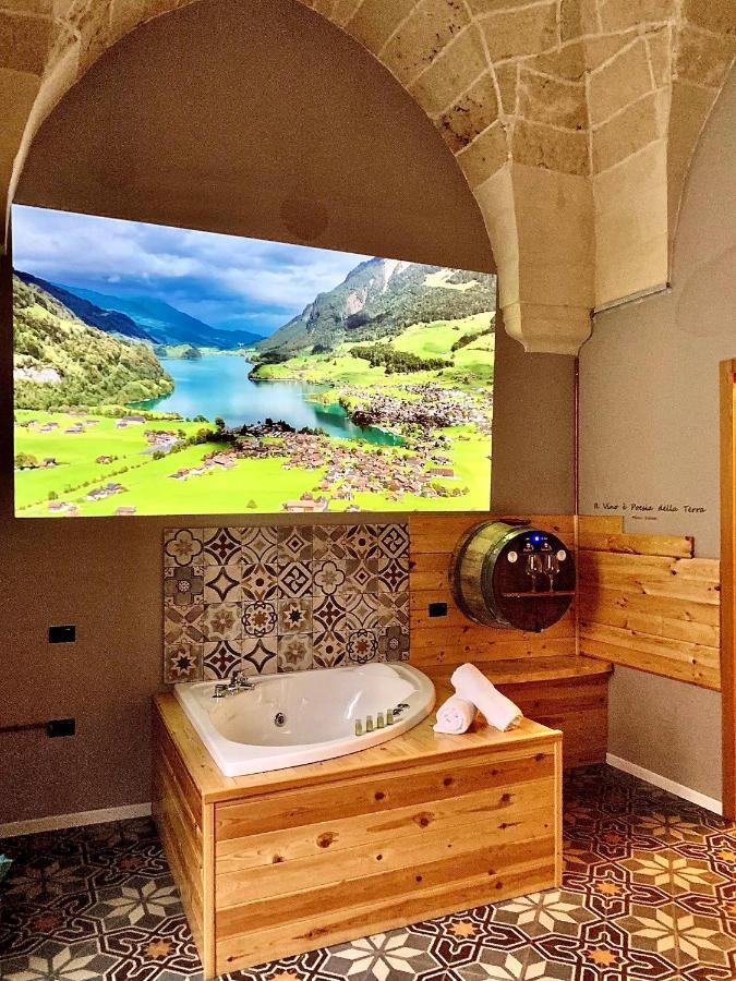 Wineexperience- Wine&Jacuzzi Suite Лечче Экстерьер фото