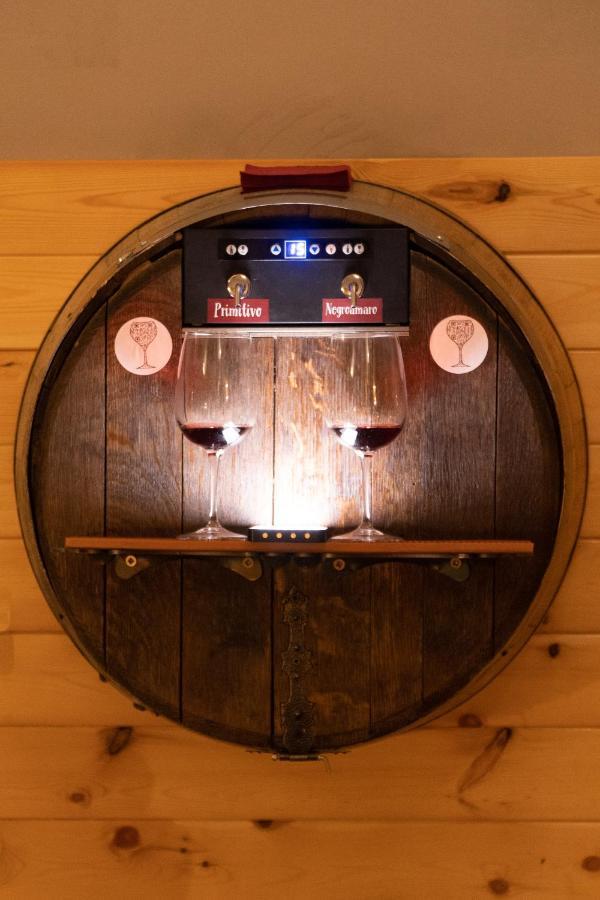 Wineexperience- Wine&Jacuzzi Suite Лечче Экстерьер фото